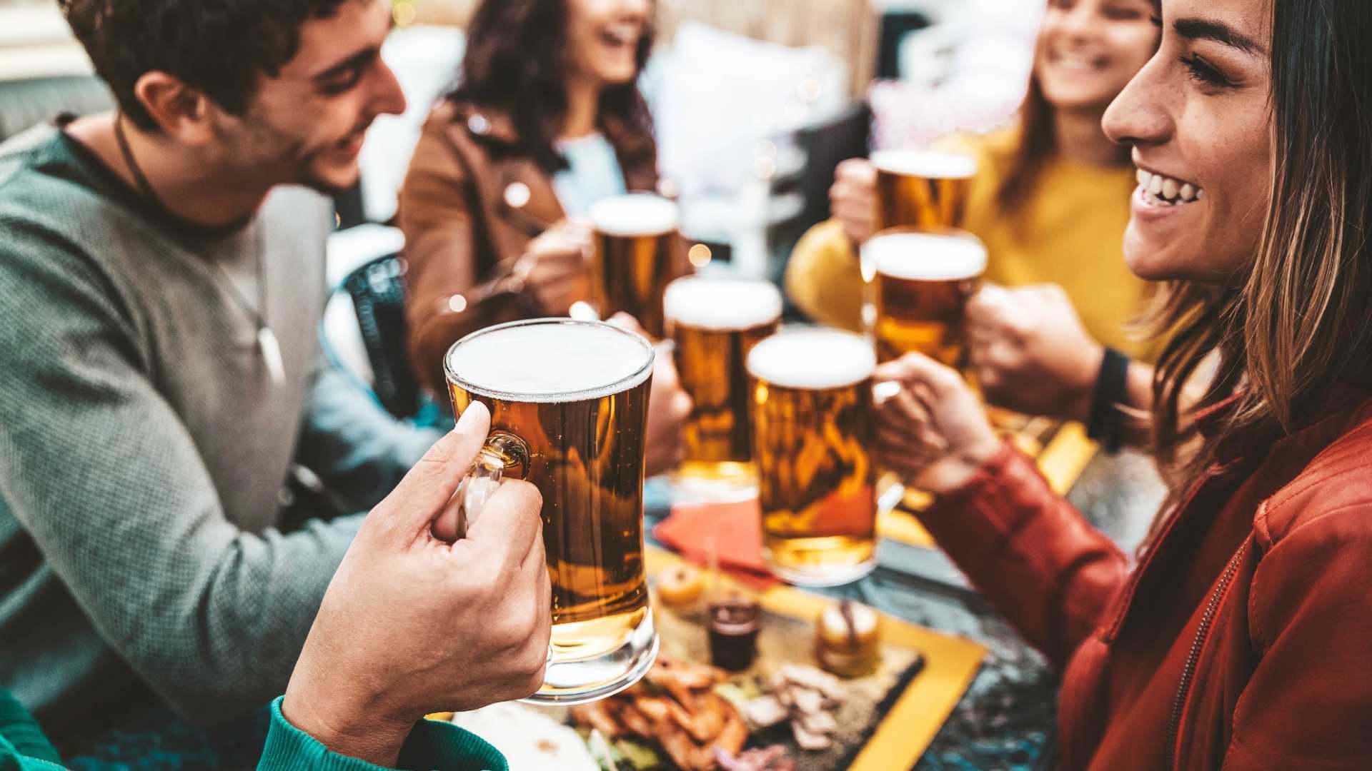 How to run a successful happy hour?