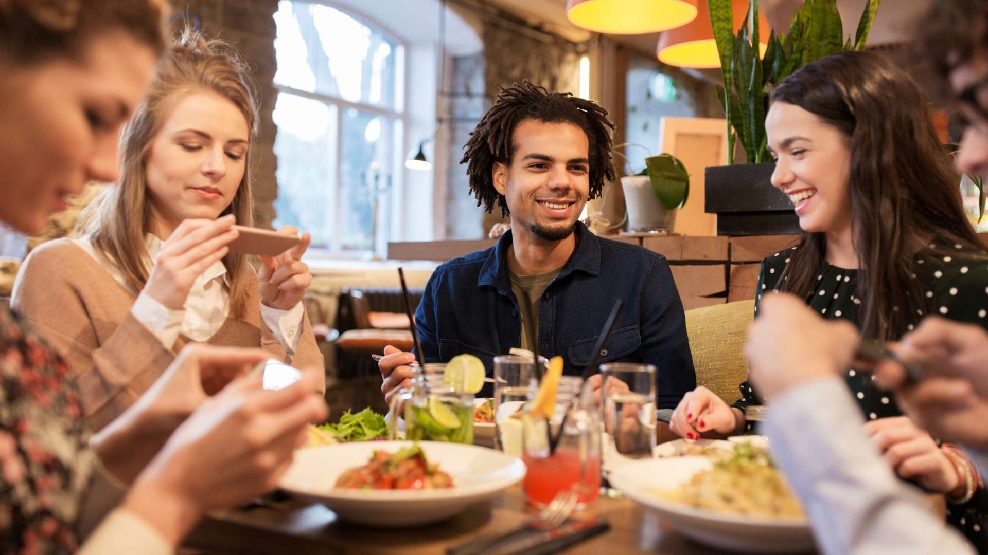 The Impact of Google Reviews on Local SEO for Restaurants